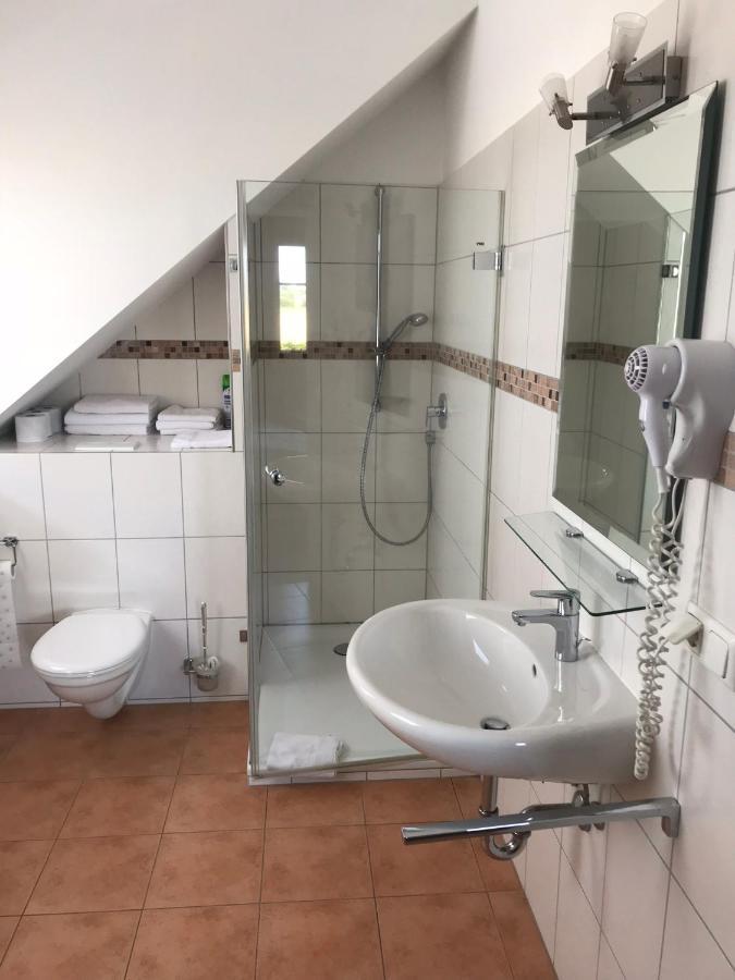 Ferienwohnung Laupus-Hof Bad Vilbel Exterior foto